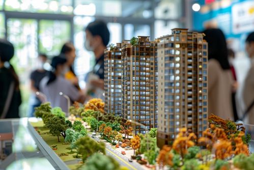 聚焦房产交易 现场活动摄影与物业管理资源获取指南